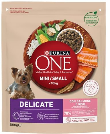 Purina One Mini <10 kg Delicate Trockenfutter für kleine Hunde mit Lachs und Reis, 8 Packungen à 800 g