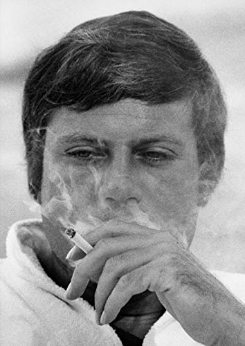 Oliver Reed A4 ungerahmt englischer Schauspieler Film Cinema Movie Star schwarz und weiß Poster Berühmte Celebrity Zigarette Bild Schlafzimmer Kunstwerk Foto Wanddekoration Nachdruck