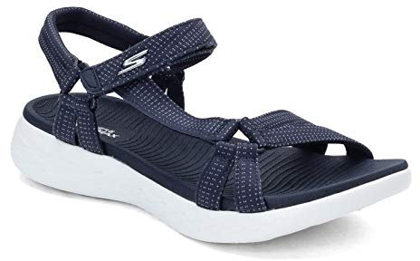 Skechers On-The-go 600-Brilliancy Sandales de sport pour femmes, bleu marine, 7 Wide