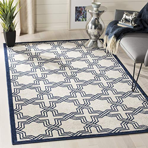 SAFAVIEH Amherst Collection Accent Rug - 3' x 5', Ivory & Navy, Geometric Design, Non-Shedding & Easy Care, Ideal for High Traffic Areas in Entryway, Living Room, Bedroom (AMT413M)