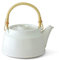 Théière japonaise blanc T.Kato avec passoire Design contemporain en céramique vitrifiée fabriquée à la main au Royaume-Uni