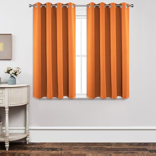 Joydeco Blickdichte Vorhänge mit Ösen Gardinen 2er Set, Verdunkelungsvorhang Thermovorhang Hitzeschutz, Ösenvorhang für Schlafzimmer Wohnzimmer(Orange,2xH137xB117)