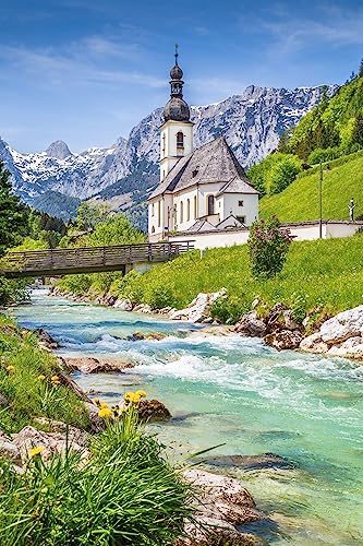 adrium Leinwand-Bild 60 x 90 cm: Malerische Berglandschaft in den bayerischen Alpen mit der berühmten Pfarrkirche St. Sebastian im Dorf Ramsau im Frühling, (44052717)