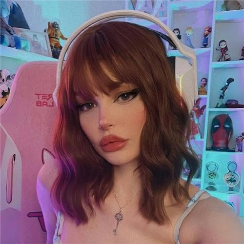testar 14 Zoll Braune Gewellte Bob Perücken Mit Pony Für Frauen Kurze Lockige Honigbraun Perücke Damen Perücke Synthetik Perücke Für Täglicher Gebrauch Bunte Cosplay Perücke