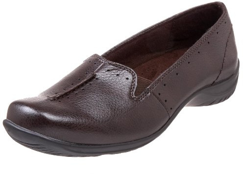 Easy Street Women's Purpose Slip-On,Brown,5 M US