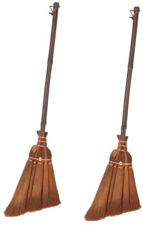 Toyvian Boys and Girls Cleaning Broom Set 2-Piece Natural Palm Fiber Broom Wooden Handle Indoor Outdoor Sweeper for Toddlers