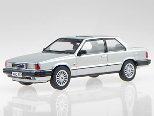 Volvo 780 Bertone 1986 silber Modellauto 43040 Triple9 1:43