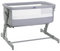 Cuna Chicco Next2Me Go, Compatible con Varias Camas, Altura Ajustable, Buena Circulación del Aire, Cuna de Viaje, Plegable, Gris Claro