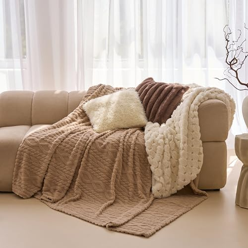 OHS Extra Large Cable Throw Fleece, Soft Cosy Cable Knit Throw Blanket Over Bed Sofa Couch Lightweight Fluffy Warm Bed Throw Large Blankets for Women Men Kids, Natural - 230 x 270cm