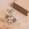 Dekolando Ostern Stempel Frau Osterhase mit Korb und Blume - Motivstempel Holzstempel Osterstempel - Abdruck 28 x 38 mm