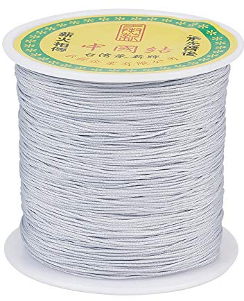 PandaHall Cordon en nylon tressé de soie pour fabrication de bracelets d'amitié, macramé, kumihimo, macramé, fabrication de bracelets d'amitié, macramé, Kumihimo, 0,5 mm, gris clair