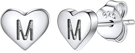 Silvora M&M Ohrringe S925 Silber Alphabet M Brief Initialen Ohrringn Damen Herz Ohrstecker mit Buchstaben Damen Ohrring mit Buchstaben A;Z Silberfarbe Initiale Ohrring für Damen Mädchen