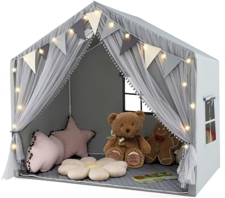 COSTWAY Tente de Jeux Enfant avec Rideaux en Tissu & Moustiquaire, Cabane Enfant Intérieure avec Guirlandes Lumineuses Étoiles & Fanions à Carreaux, Tapis Lavable, Maison de Jeux pour 3 Ans+ (Gris)