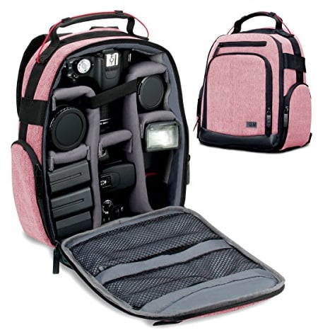 USA Gear Sac Appareil Photo Reflex avec Intérieur Ajustable pour Randonnées en Montagne, Sac à Dos Moto avec Base Etanche et Support Dos Rembourré - Compatible avec Canon, Nikon et Plus - Rouge