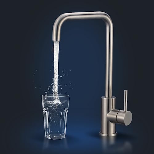 Rosenhahn & Söhne Föhr 100 Küchenarmatur 360° Drehbarer Wasserhahn Küche - Armatur Küche [gebürsteter Edelstahl] - 2-fach verstellbare Spültischarmatur + Anschlussschläuche