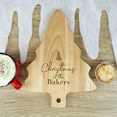 eBuyGB Personalised Christmas Cheese Board with Family Name, Christmas Tree Shaped Board, Wooden, Christmas Cheese Plate, Xmas Cheeseboard