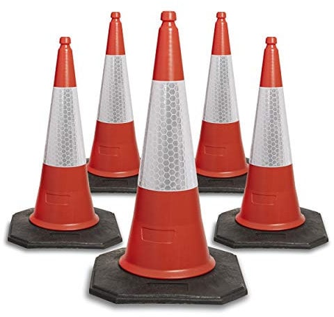 Pack of 5 Red traffic cones 750mm by innovatus