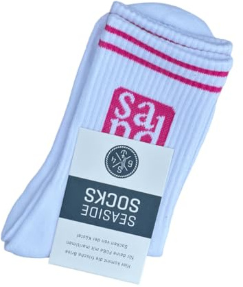 Seaside No.64 Socken mit maritimer Botschaft – verschiedene Ausführungen | Tennissocken im nordischen Stil - farbige Strümpfe mit Schriftzug - Unisex auch für alle Landratten – Seaside No.64