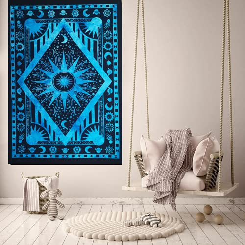 AVA Collections Handgefertigter Wandbehang mit brennender Sonne, Astrologie, Rasta-Mandala, Wandteppich, Wanddekoration, kleines Poster, Boho-Dekor, Größe 101,6 x 76,2 cm (Blau, Postergröße)