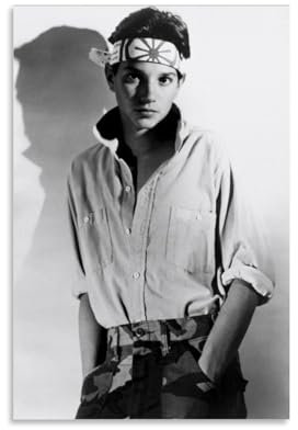 TSNKNP Ralph Macchio Poster Dekorative Malerei Leinwand Wandkunst Wohnzimmer Poster Schlafzimmer Malerei,Wandkunst Bilddruck Moderne Familienzimmer Dekor 12x18inch(30x45cm)