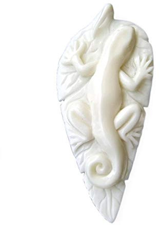 Island Piercings Handgefertigter Amulett Anhänger Gecko aus Knochen inkl. Band PB175