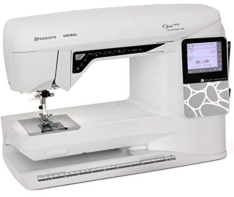 Husqvarna Viking Opal 690Q