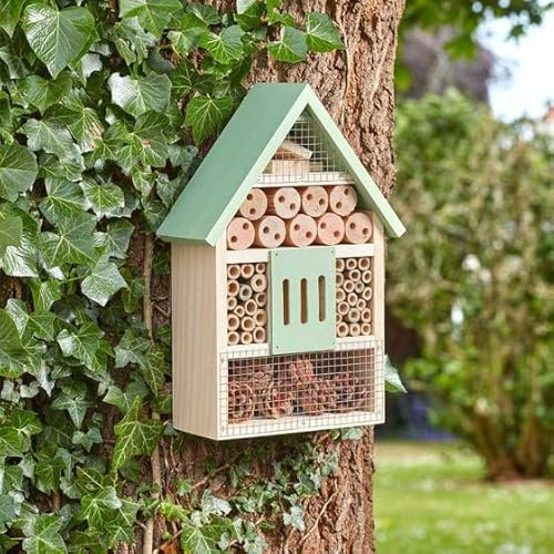 Garden Mile Wooden Insect Hotel with Roof - Eco Friendly Natural Wood Weatherproof Insects House - Hanging Outdoor Garden Box Shelter Nesting Habitat for Bees, Butterflies, Ladybirds and Bug