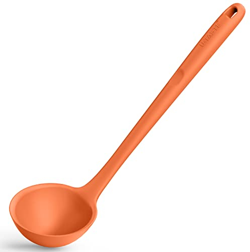 Mestolo da zuppa in silicone da 34cm: U-Taste 315℃ resistente al calore, antiaderente, gomma senza cuciture, cucchiaio da cucina grande con manico lungo e solido antiscivolo (arancia)