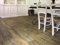 PVC Bodenbelag Vinylboden mit Schriftzügen, dunkelbraun, Zuschnitt (3m breit, 5m lang)