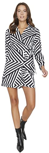Trendyol Damen Figurbetont Wickelschnitt V-Ausschnitt Webstoff Kleid, Schwarz, 40