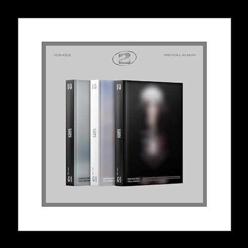 G I-DLE 2 Two 2nd Album Standard Version 1 mini affiche + livret de 96 p + 1 papier de paroles + 1 carte photo + 1 carte photo + 1 carte de message + 1 autocollant + 1 cadeau GI-DLE scellé de suivi
