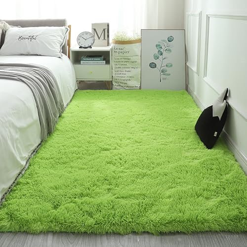 YANHONG Outdoor Teppich 50 x 70 cm Modern Waschbar Anti-Rutsch Flauschige Pflegeleicht Shaggy Teppich Kunstfel Uni Modern Schlafzimmer Deko Fürs Wohnzimmer Badezimmer Esszimmer Küche, Zart Grün