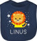 Baby Lätzchen - Geschenk Löwe mit Name personalisiert I Lion I Löwen - Unisize - Navy Blau - personalisiertes personalisierte geschenke löwenmotiv kita schlabberlatz junge personaliesirtes tiere