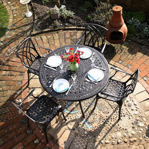Lazy Susan – Alice Gartentisch rund | 4 April Gartenstühle | Wetterfestes Gartenmöbel Set | Aluminium | Farbe Bronze Antik | Beige Kissen | 3-jährige Garantie