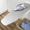 GedoTec® Ironfix Planche à repasser pliable haut de gamme Couleur acier RAL 9016 avec rayures grises Table rabattable à 180° au mur Pour montage mural Produit de qualité pour votre intérieur