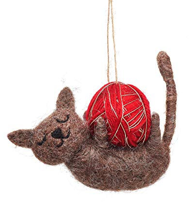 Sass and Belle Festive Felt and Wool Animals Various Designs including Mice, Unicorn, Dogs, Polar Bear and Badgers (Cat with Yarn Ball)