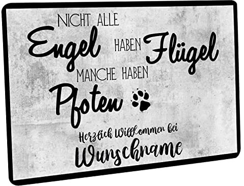 Crealuxe Fussmatte mit Wunschtext/Wunschname 'Nicht alle Engel haben Flügel Manche haben Pfoten - 60x40 cm - Gummi Rückseite/rutschfest - Filzoberfläche - Bedruckte Türmatte - Innenmatte