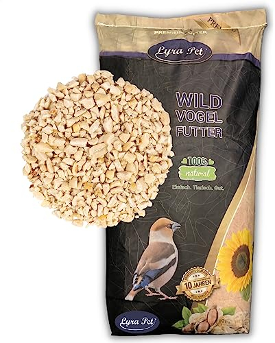 Lyra Pet® | 25 kg Erdnusskerne Weiß Gehackt | Neue Ernte | Ganzjahres Vogelfutter für Körnerfresser | Natürlich & Energiereich | Schalenfreie Erdnüsse | Fettreiches Wildvogelfutter | Für Kleine Vögel