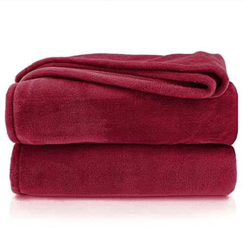 heimtexland Kuscheldecke flauschig Flanell Wohndecke warm Oekotex Tagesdecke Überwurf Sofadecke fusselfrei Fleecedecke Super Soft Decke 130x170 cm Typ380 Bordeaux weinrot