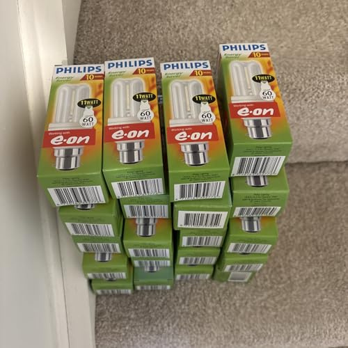 11 Watt (60 Watt equivalent) Philips Genie Energy Saver Light Bulb Bayonet Fi...