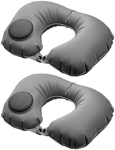 PEARL Nackenkissen Auto: 2er-Set ultraleichte Reise-Nackenhörnchen mit integrierter Luftpumpe (Nackenkissen Reise, für unterwegs, aufblasbar)
