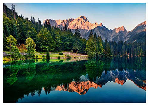 wandmotiv24 Fototapete Berge See Landschaft Wald, L 300 x 210 cm - 6 Teile, Wanddeko, Wandbild, Wandtapete, Italien Bäume Wasser Stein M6842