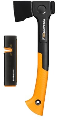 Fiskars X14 Universal-Axt und Xsharp Schärfer Set, Schwarz/Orange | 35,5 cm Axt, zum Entasten, für Feuerholz, FiberComp-Stiel, doppelt gehärtete Klinge, ultraleicht, mit Schlagschutz, 1075432