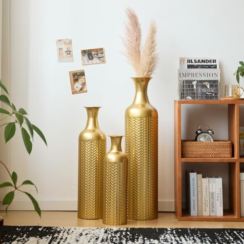 Bodenvase Groß 3er Set Gold - Dekorative Bodenvasen mit Strukturmuster (50/66/83 cm) Hohe Metall Übertöpfe für Pflanzen, Deko Vasen für Wohnzimmer Flur im Vintage Design, Golden