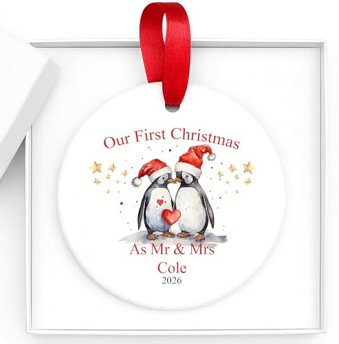 Personalised First Christmas Penguins Mr & Mrs Ornament – First Christmas Married Bauble – Custom Couple Wedding Decoration – First Xmas Tree Gift Keepsake