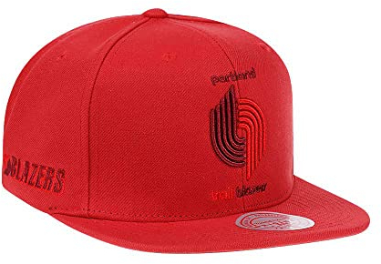 Mitchell & Ness Portland Trail Blazers Red Hardwood Classic Snapback Cap