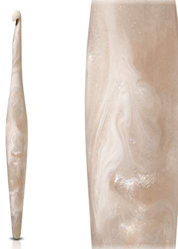 Furls Streamline Swirl Häkelnadel, 17,8 cm, cremefarben 5.5 mm (I)