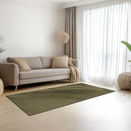 Teppich-Traum Kurzflor Teppich Modern Hasenfell-Optik Grün 60x110 cm | Seidig weich & samtig, pflegeleicht, rutschhemmend, formstabil, saugrobotergeeignet, OEKO-TEX geprüft, Wohn- & Schlafzimmer