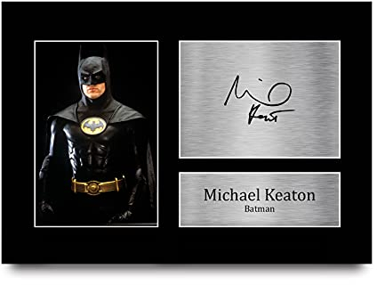 HWC Trading A4 Michael Keaton Batman Returns Presents gedrucktes signiertes Autogramm Bild für Film-Fans – A4