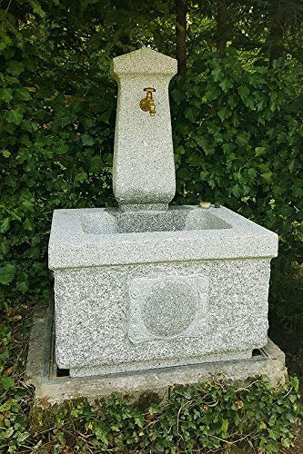 Granitbrunnen 'Forchtenstein - Klein'